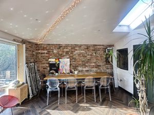 Family kitchen- click for photo gallery